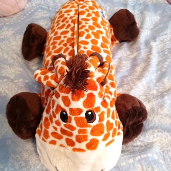 Stuffies The Giraffe Stuffed Animal Pillow with Hidden Pockets - Picture 2 of 10
